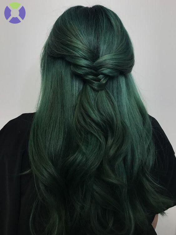 Top 15 màu nhuộm tóc xanh rêu thịnh hành và cực ĐẸP hiện nay