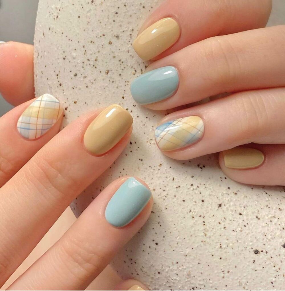 Tổng hợp những mẫu nail dành cho các bạn thích móng ngắn ạ , share về ngay  để làm dần thui mấy bà ưiii 〰�... | Instagram