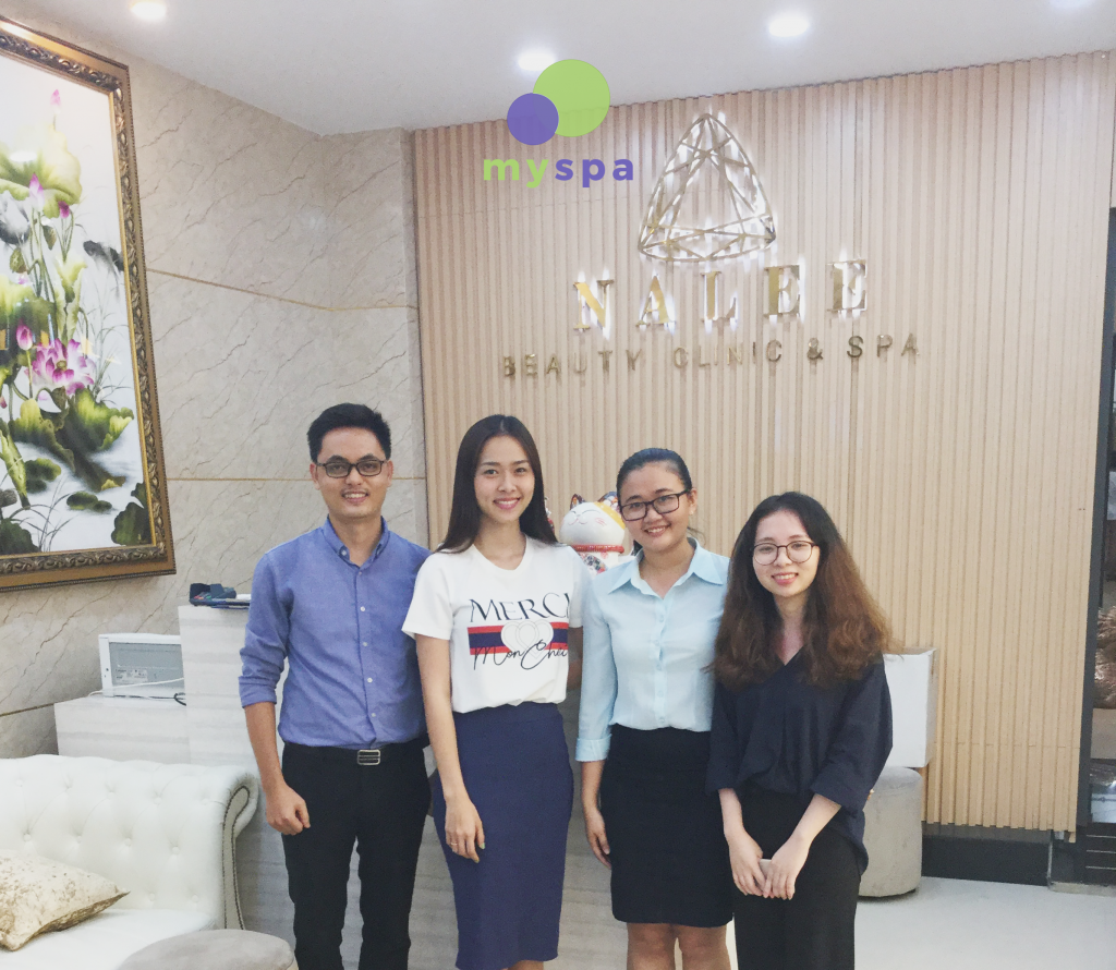 Khach-hang-my-spa-NALEE-Skin-Care-Clinic